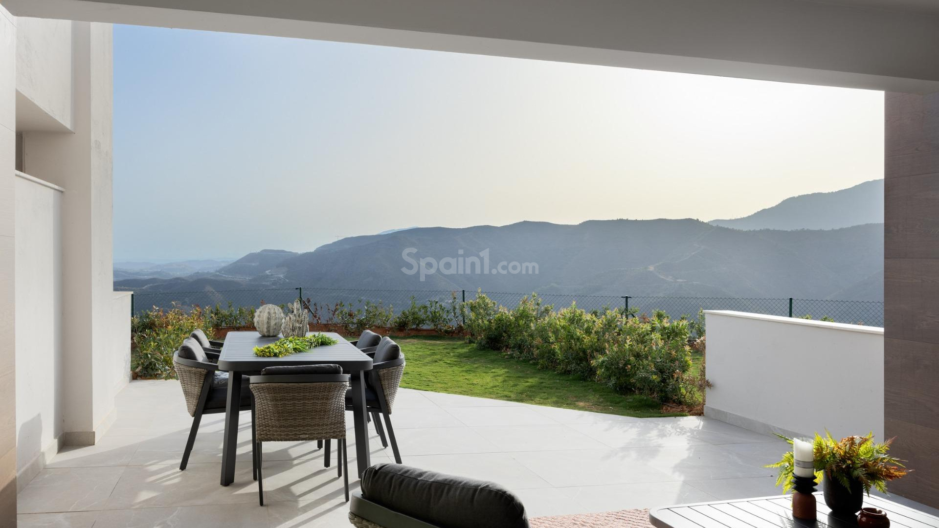 New Build - Townhouse -
Istán - Istan