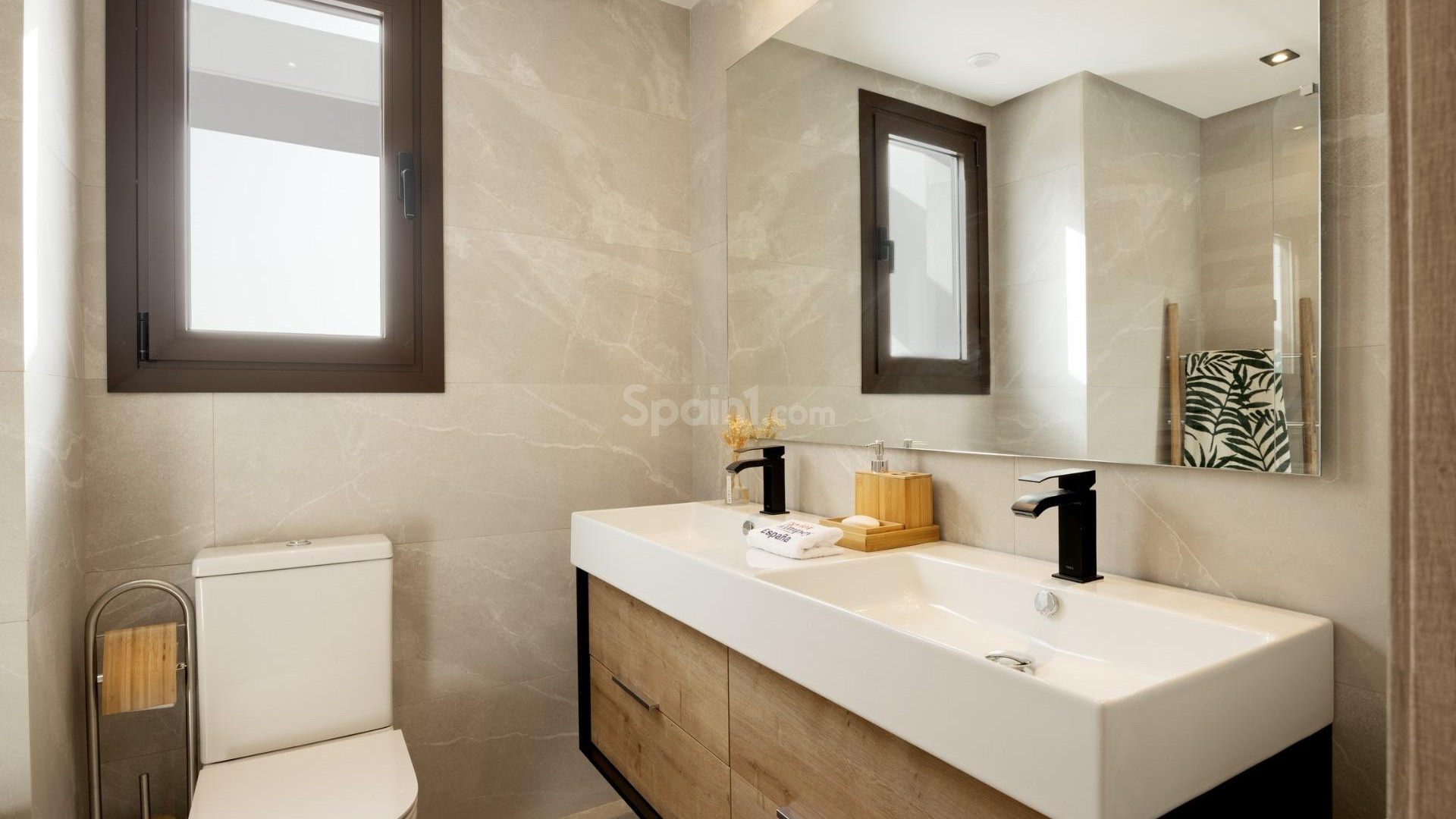 New Build - Townhouse -
Istán - Istan