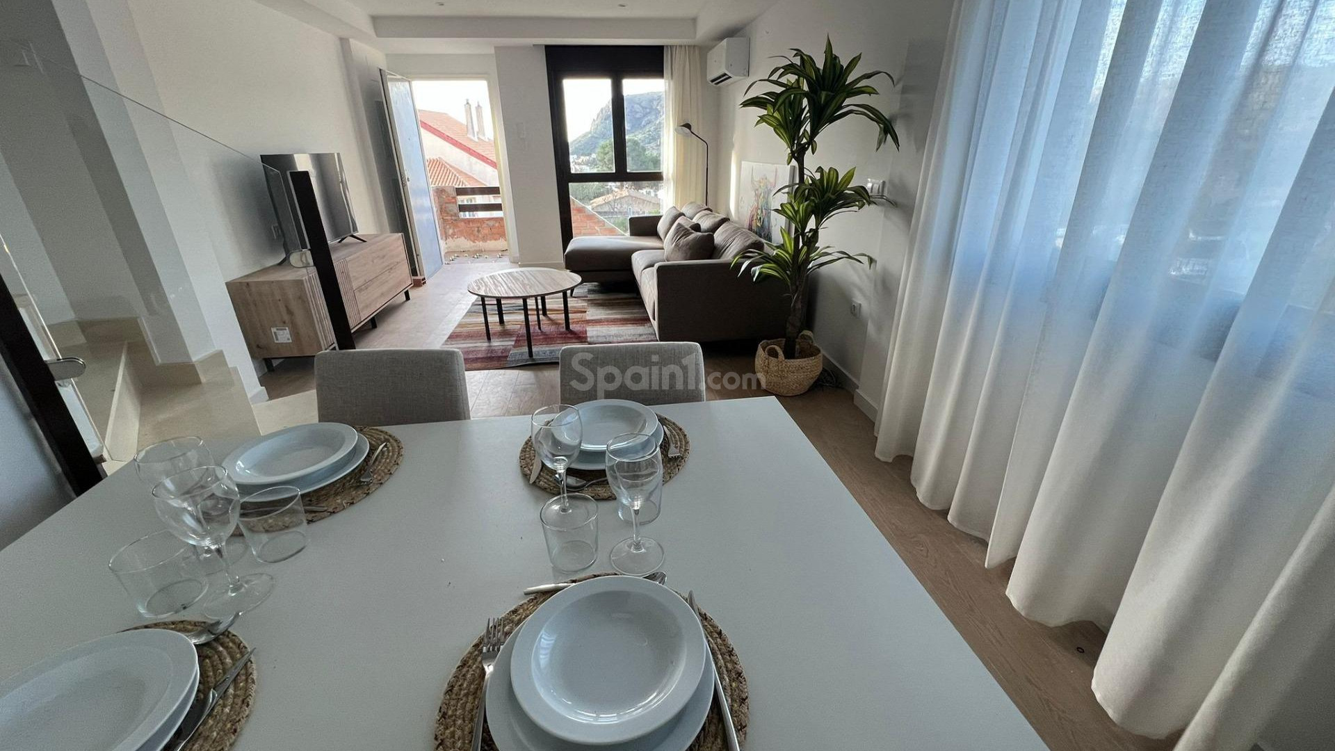 New Build - Townhouse -
La Union - centro