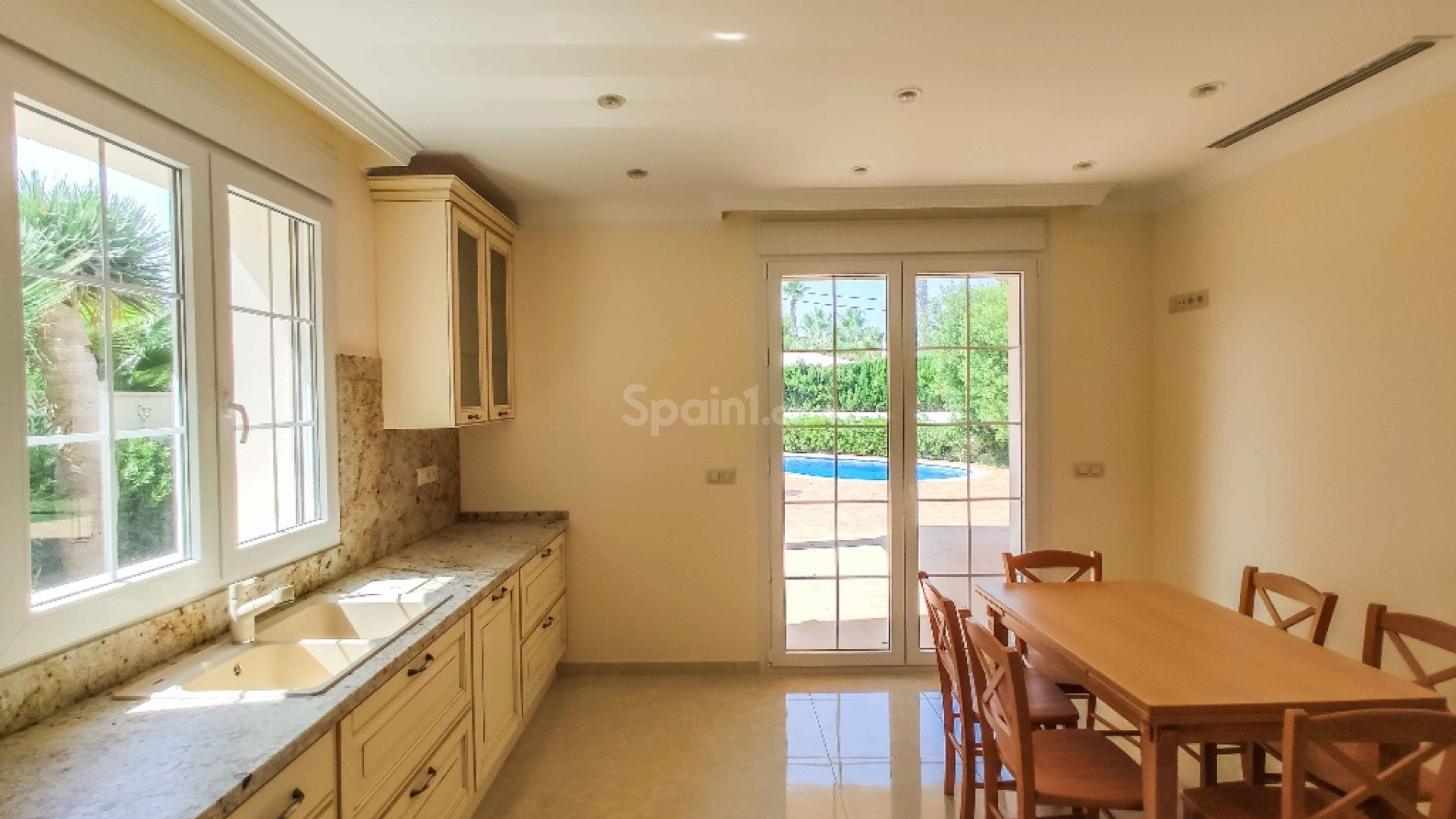 New Build - Villa -
Cabo Roig