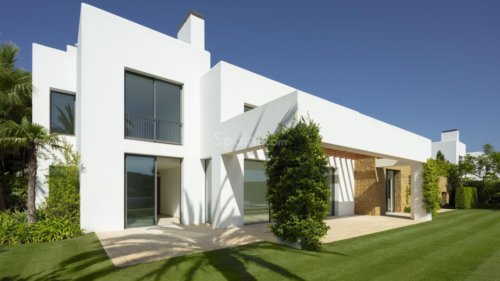 New Build - Villa -
Casares - Pedregales