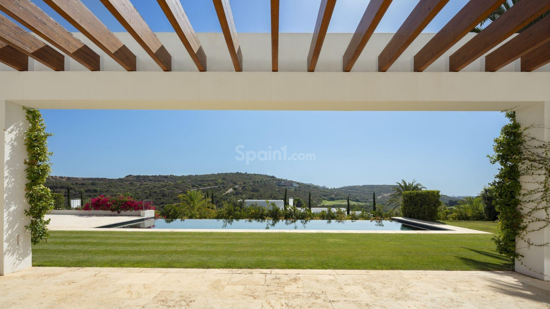 New Build - Villa -
Casares - Pedregales