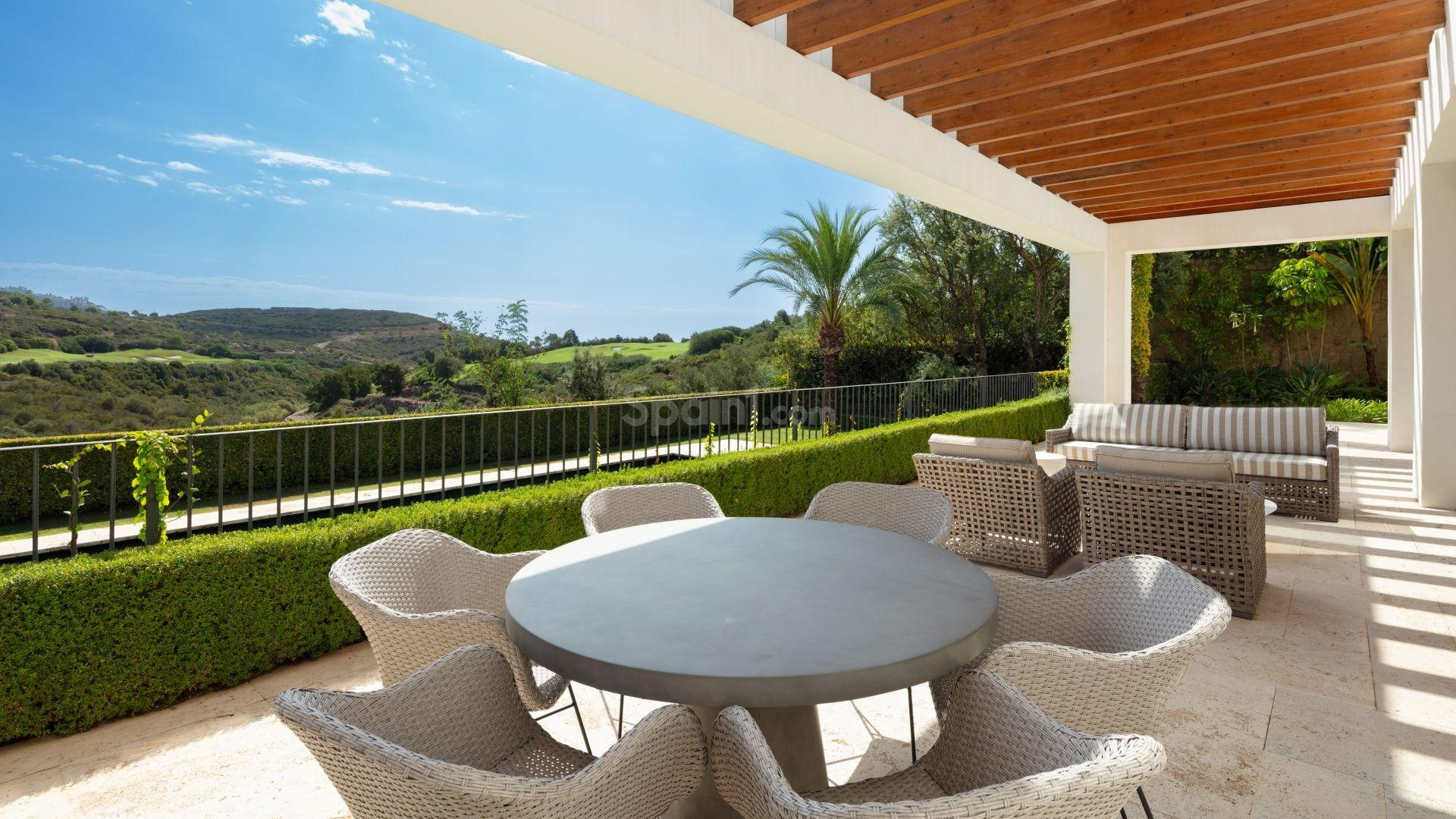 New Build - Villa -
Casares - Pedregales