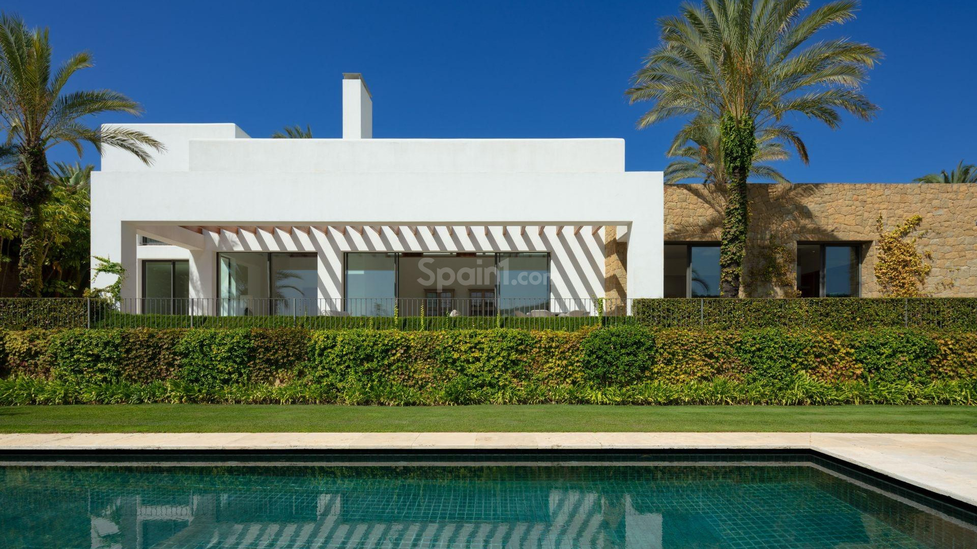 New Build - Villa -
Casares - Pedregales