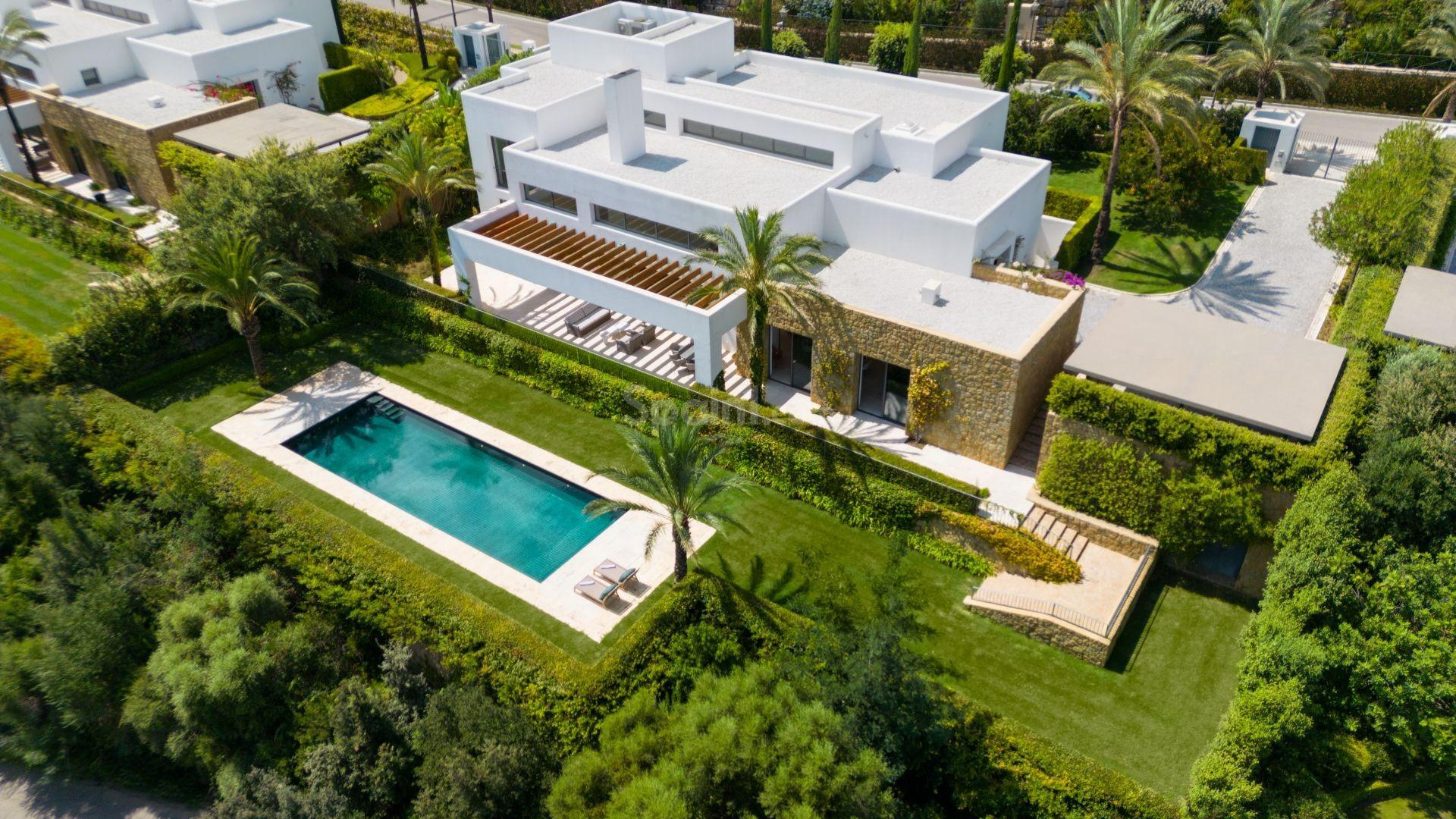 New Build - Villa -
Casares - Pedregales