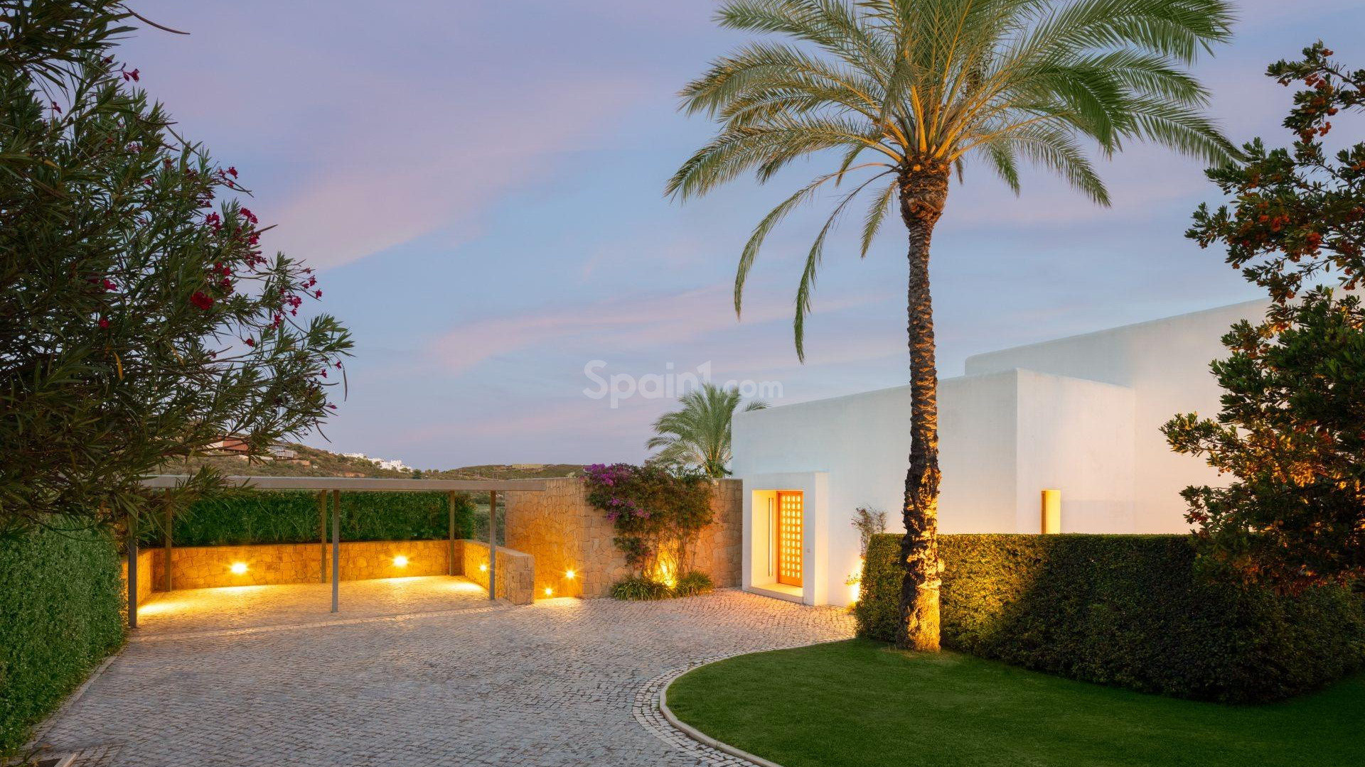 New Build - Villa -
Casares - Pedregales