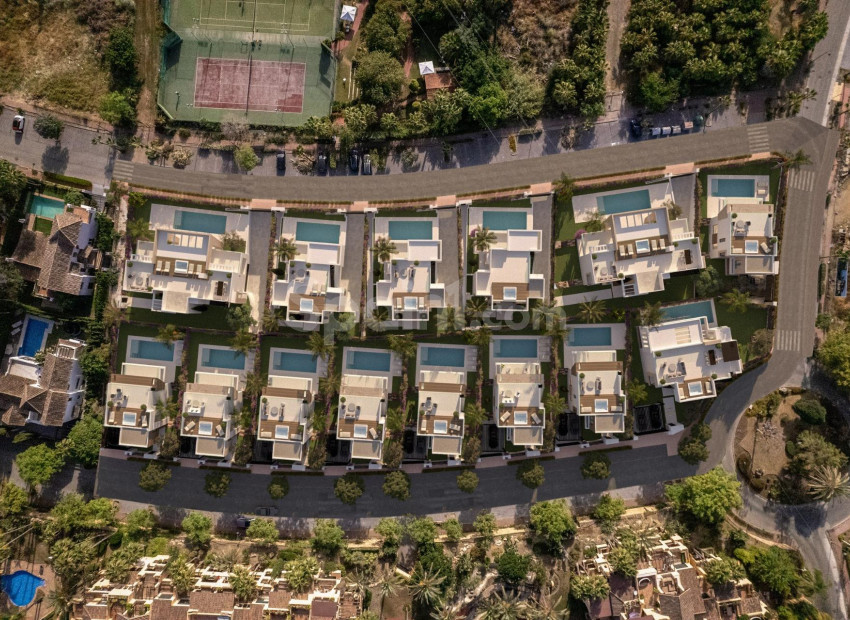New Build - Villa -
Estepona - Atalaya del Golf