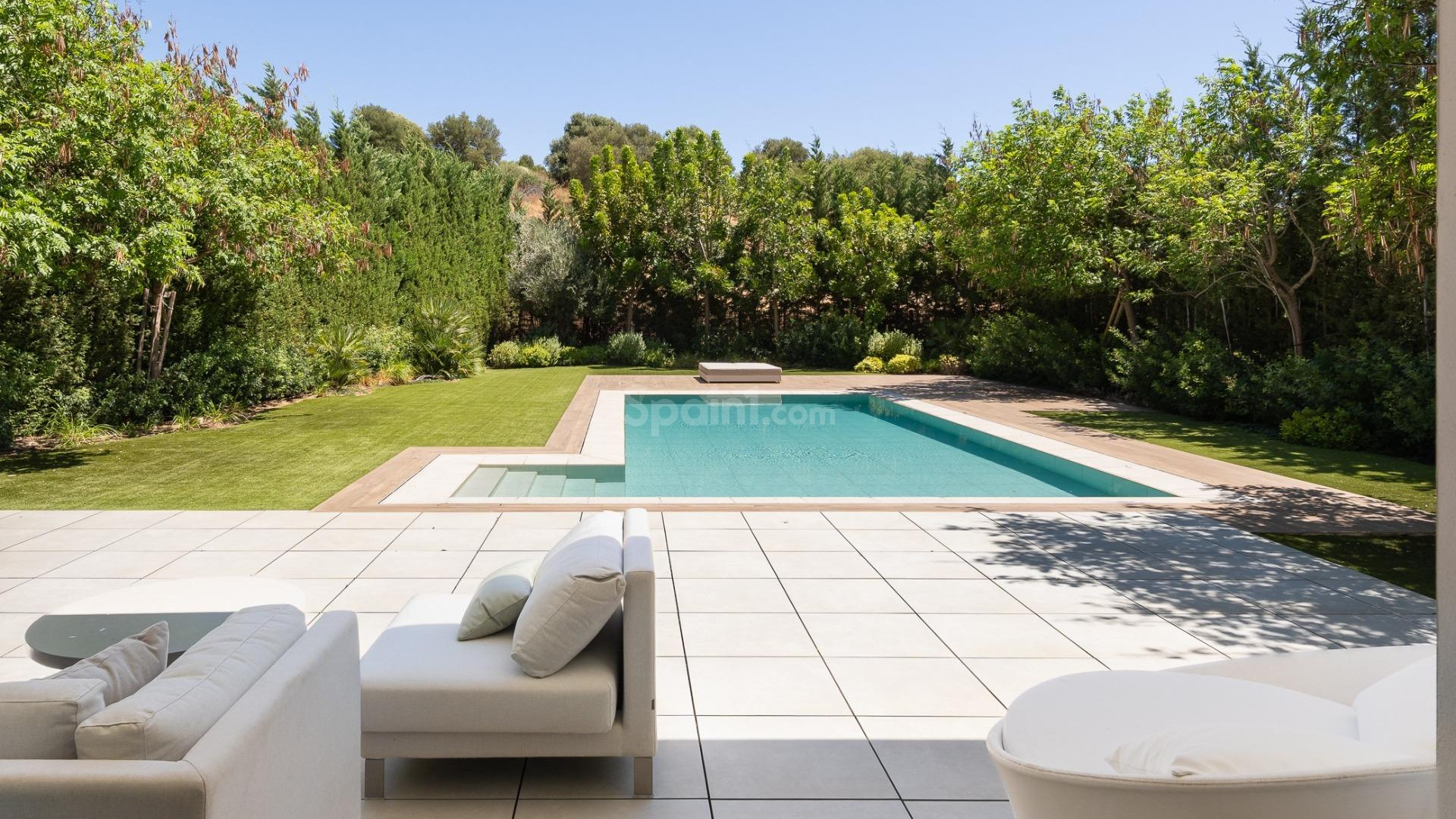 New Build - Villa -
Estepona - Paraiso Alto
