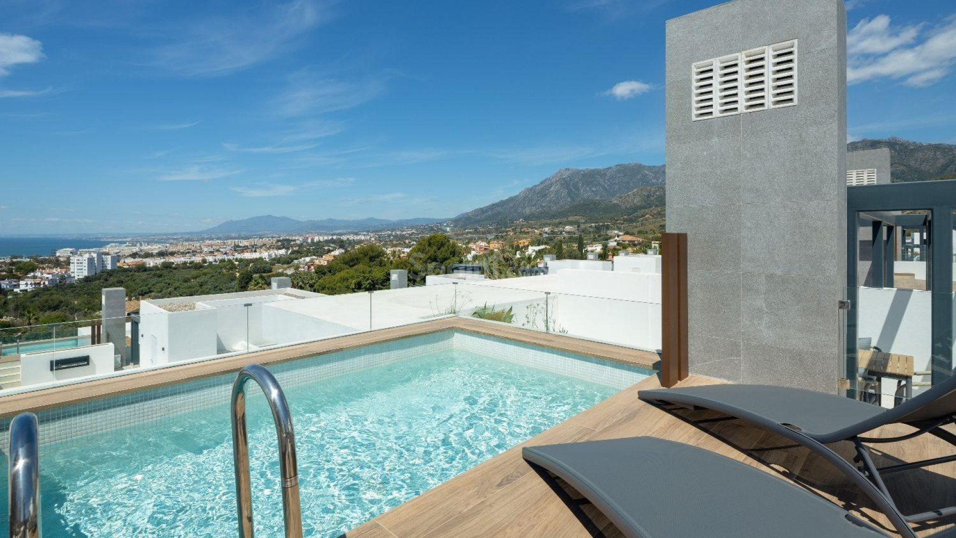 New Build - Villa -
Marbella - Rio Real Golf