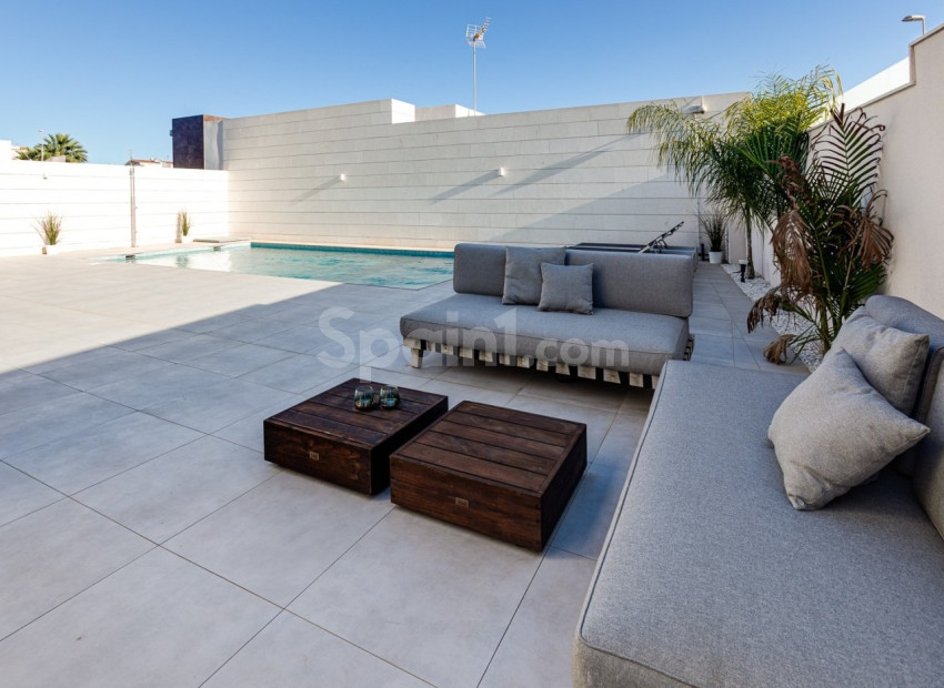 New Build - Villa -
Pilar de la Horadada