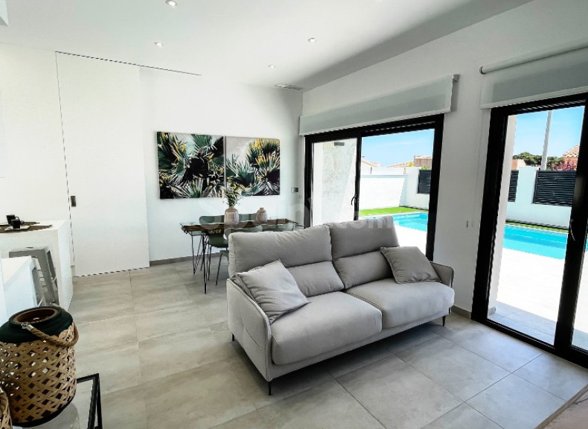 New Build - Villa -
Pilar de la Horadada