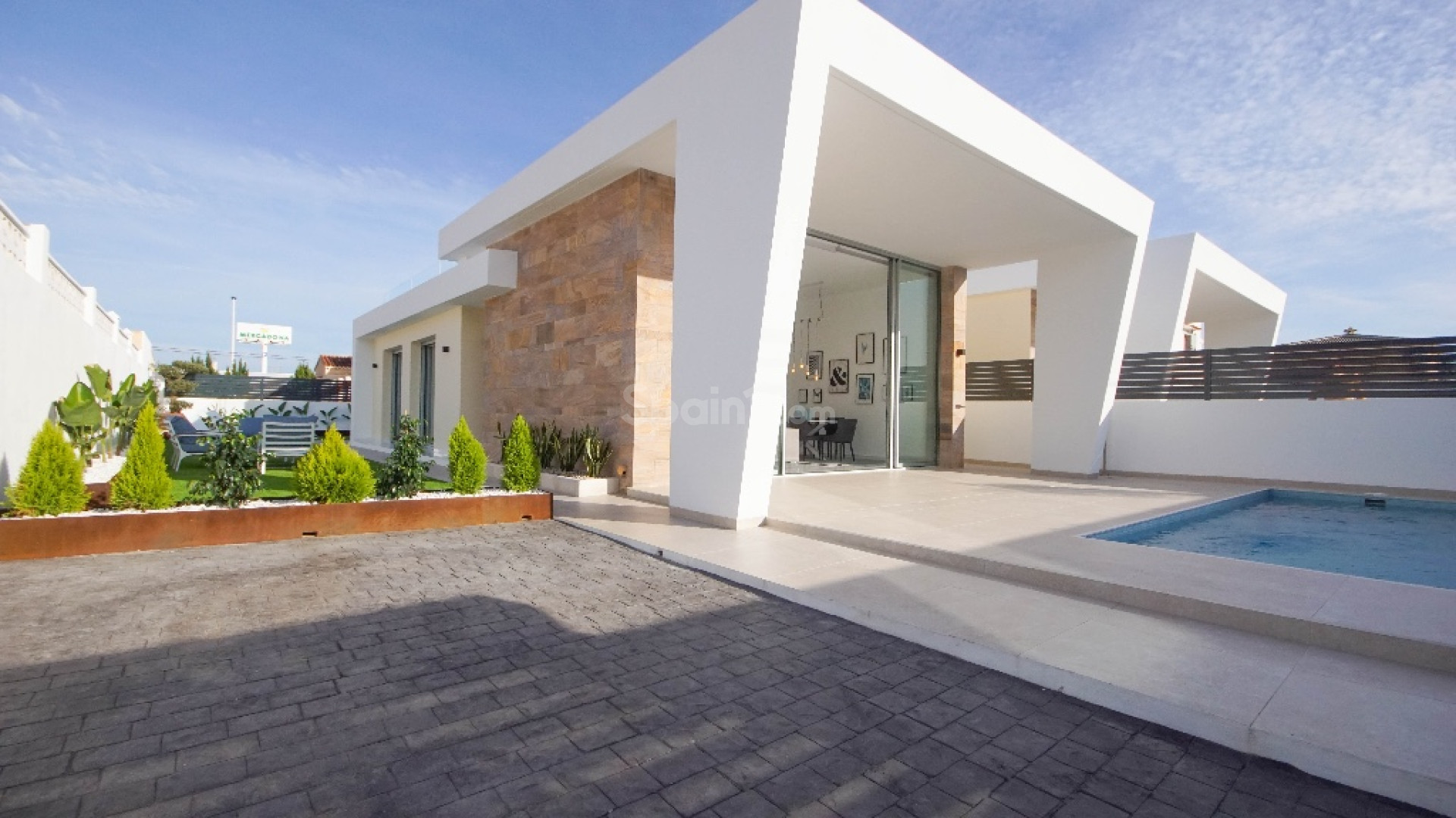 New Build - Villa -
Torrevieja