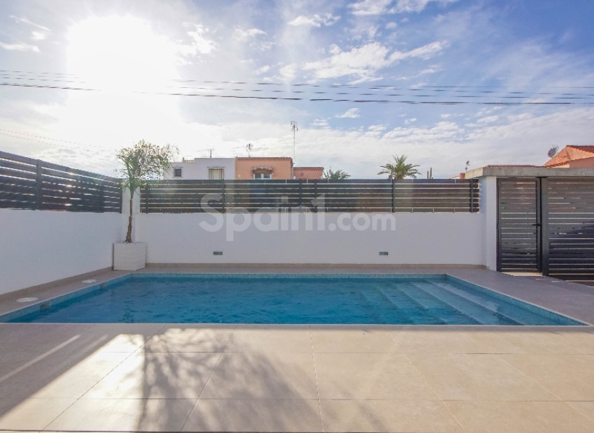 New Build - Villa -
Torrevieja