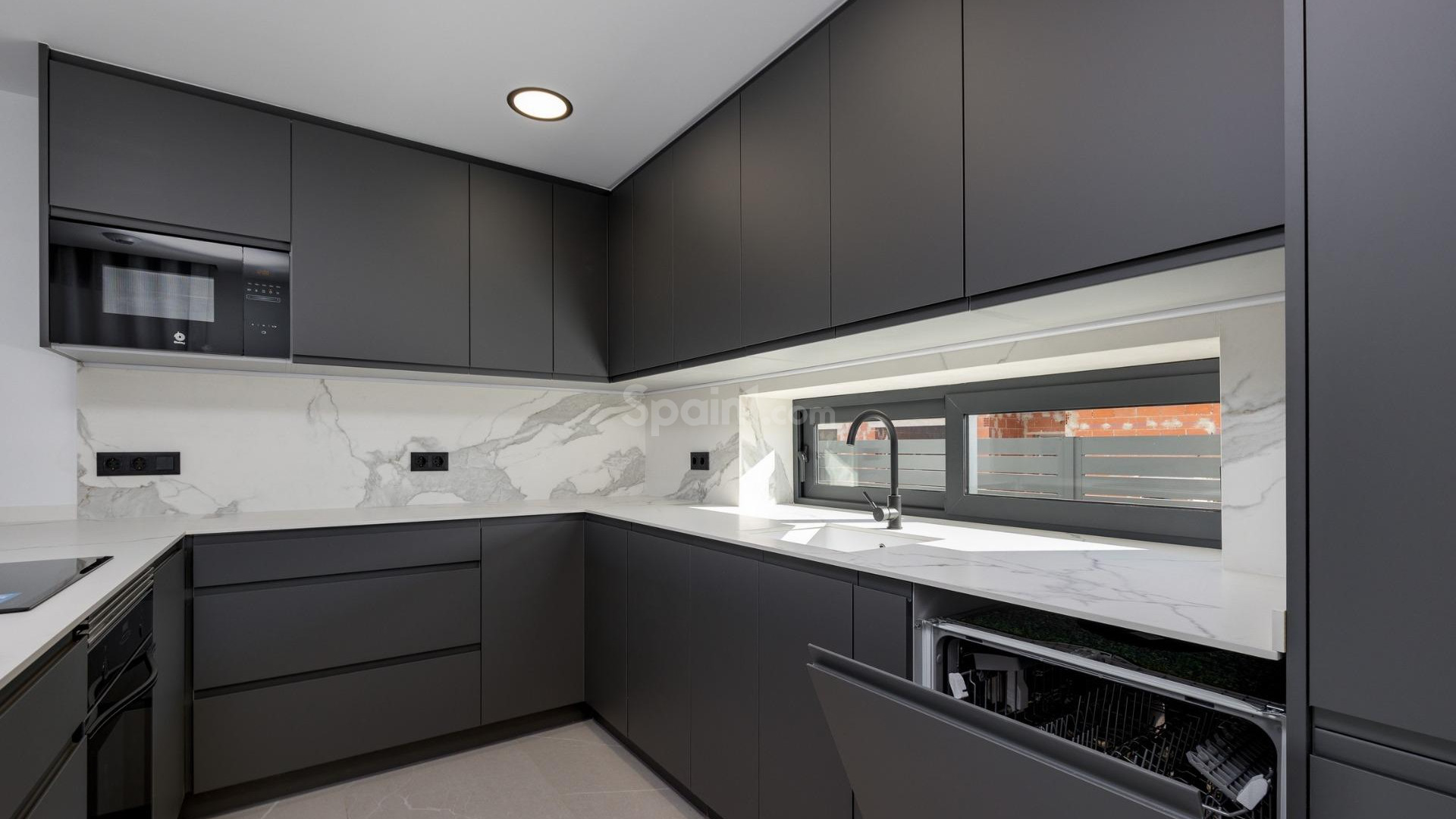 New Build - Villa -
Torrevieja