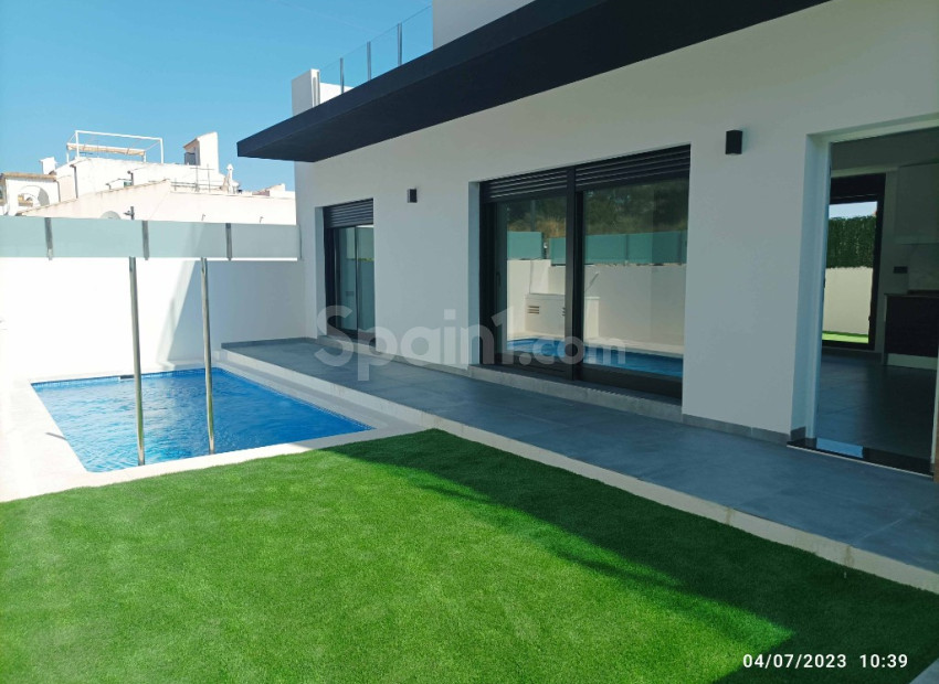 New Build - Villa -
Villamartín - Las Filipinas