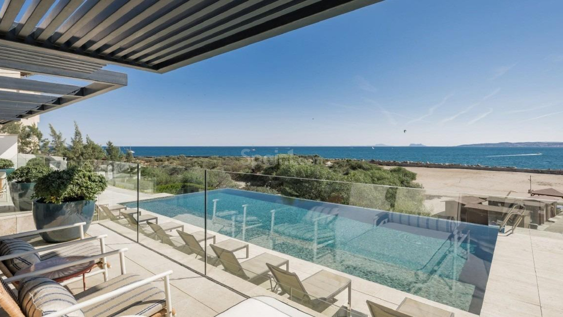 New Build - Wohnung -
Estepona - Playa del Cristo