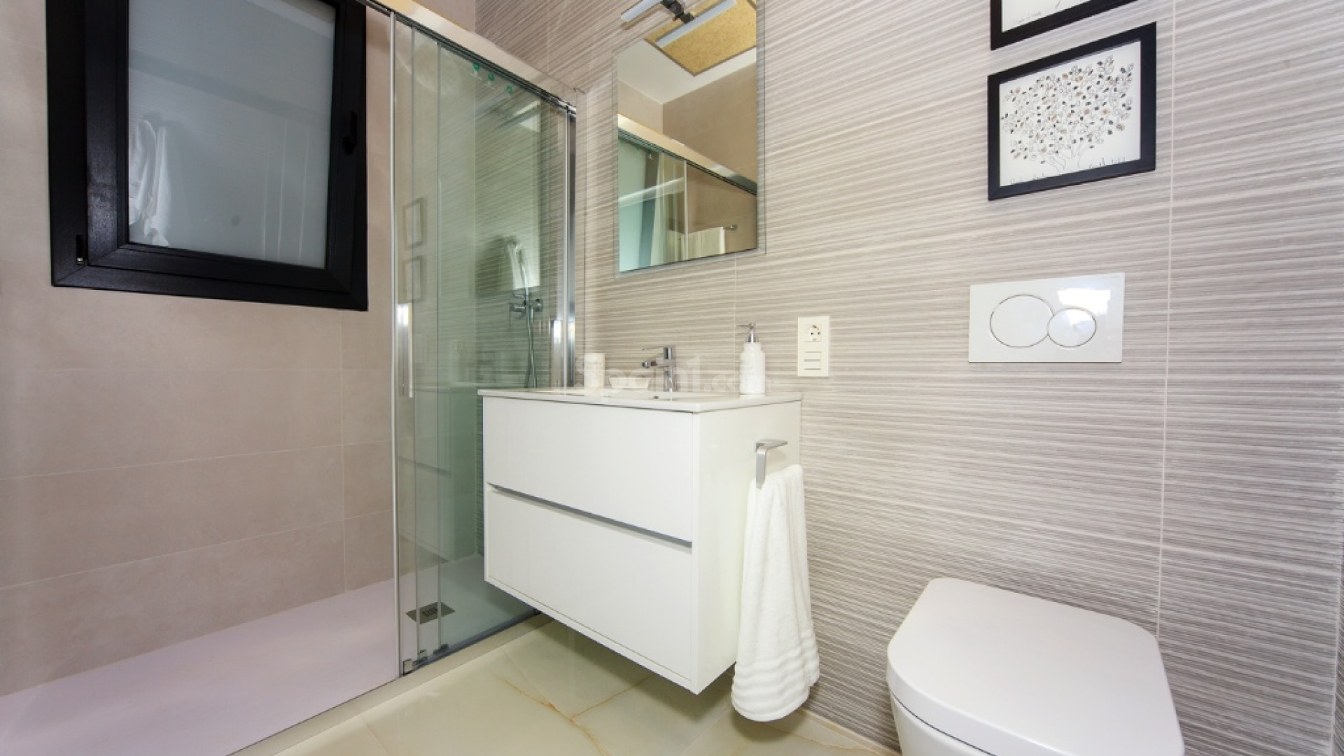 New Build - Wohnung -
Los Altos