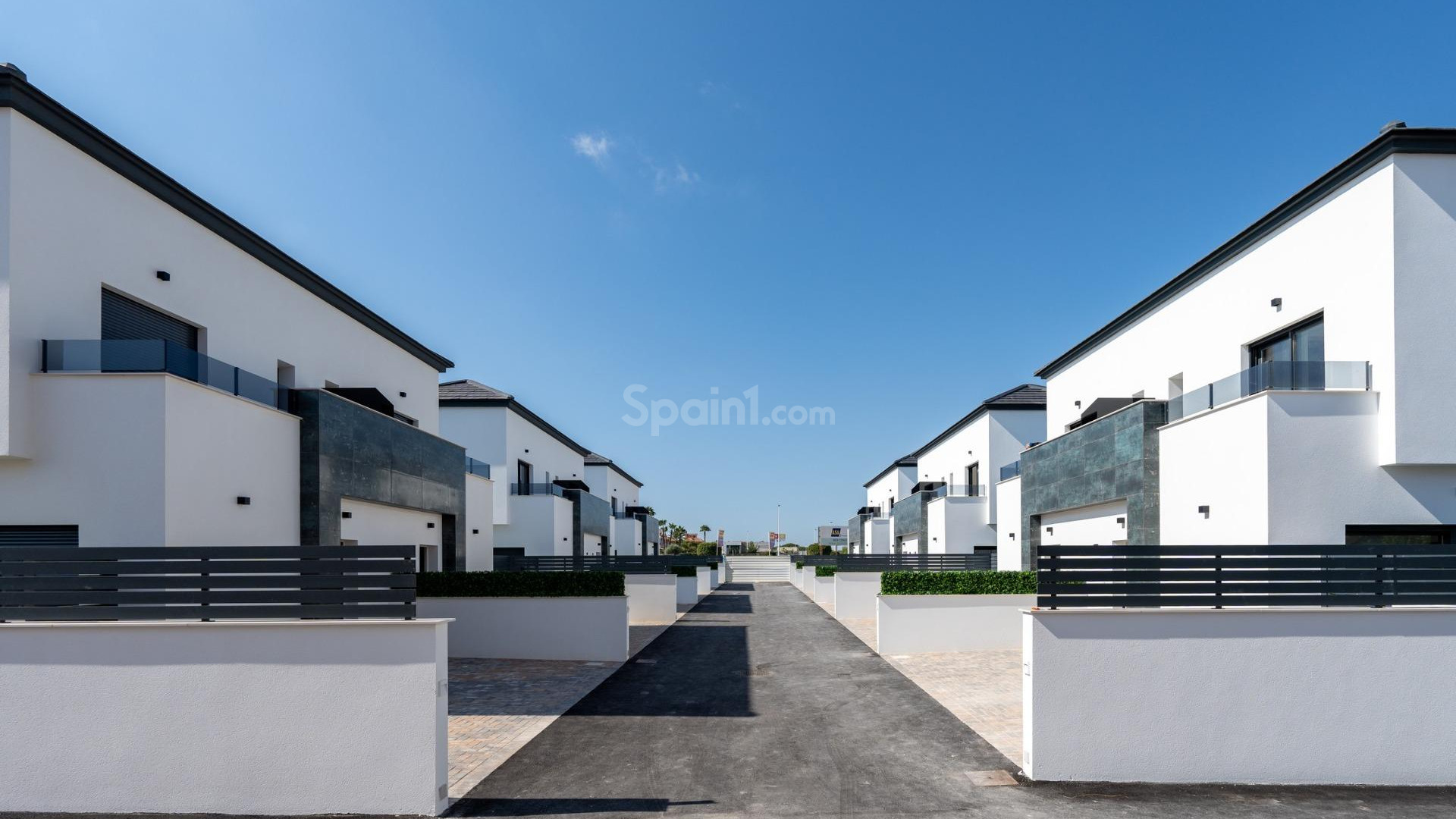 Nueva construcción  - Adosado -
Gran Alacant