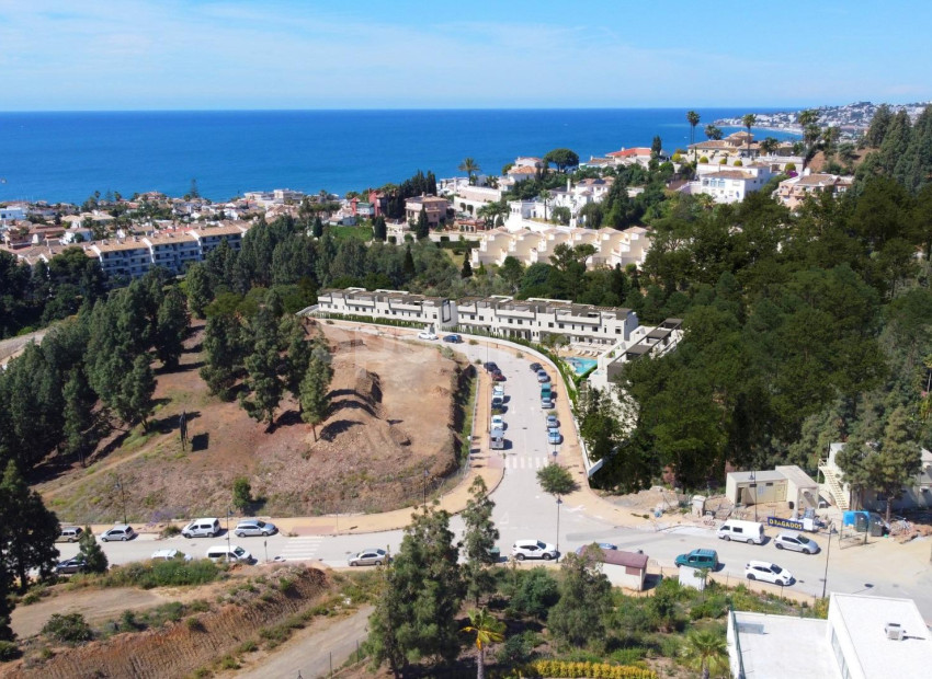 Nueva construcción  - Adosado -
Mijas