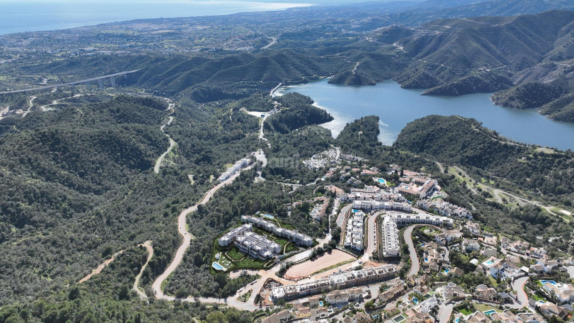 Nueva construcción  - Apartamento -
Istán - Urbaniz. Cerros del Lago