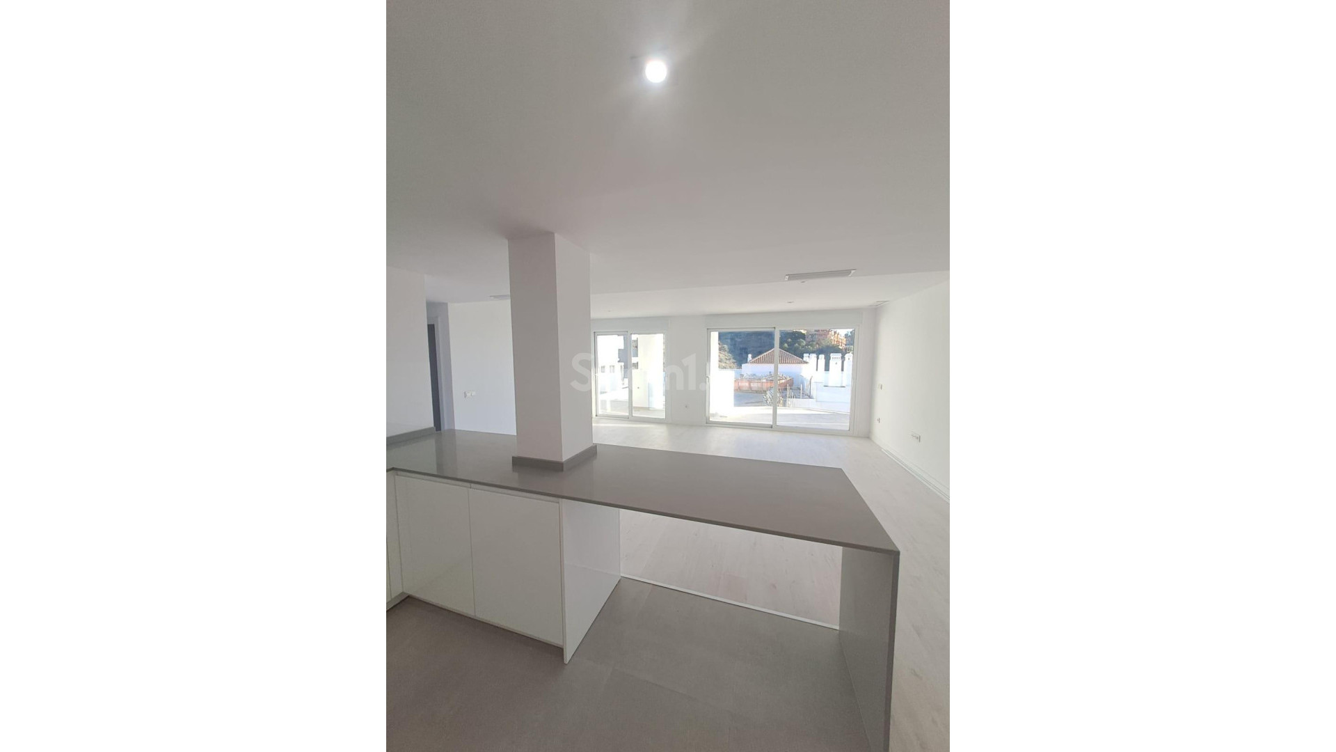 Nueva construcción  - Apartamento -
rincon de la victoria - Torre de Benagalbón