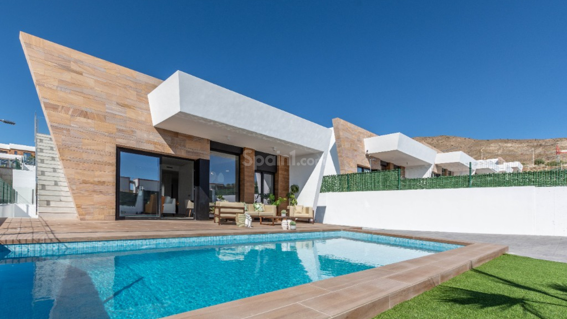 Nueva construcción  - Villa -
Benidorm