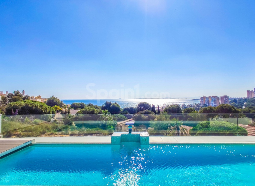 Nueva construcción  - Villa -
Dehesa de Campoamor - Campoamor