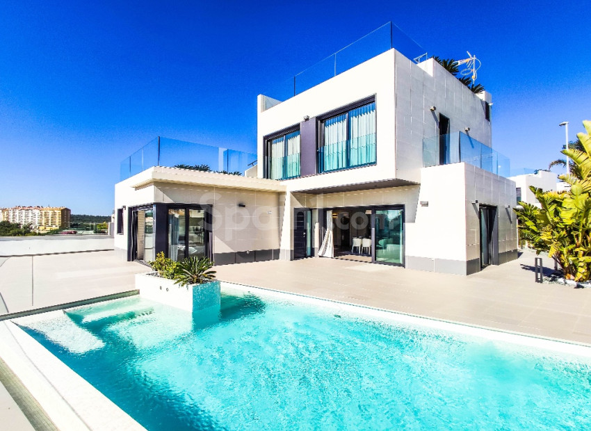 Nueva construcción  - Villa -
Dehesa de Campoamor - Campoamor