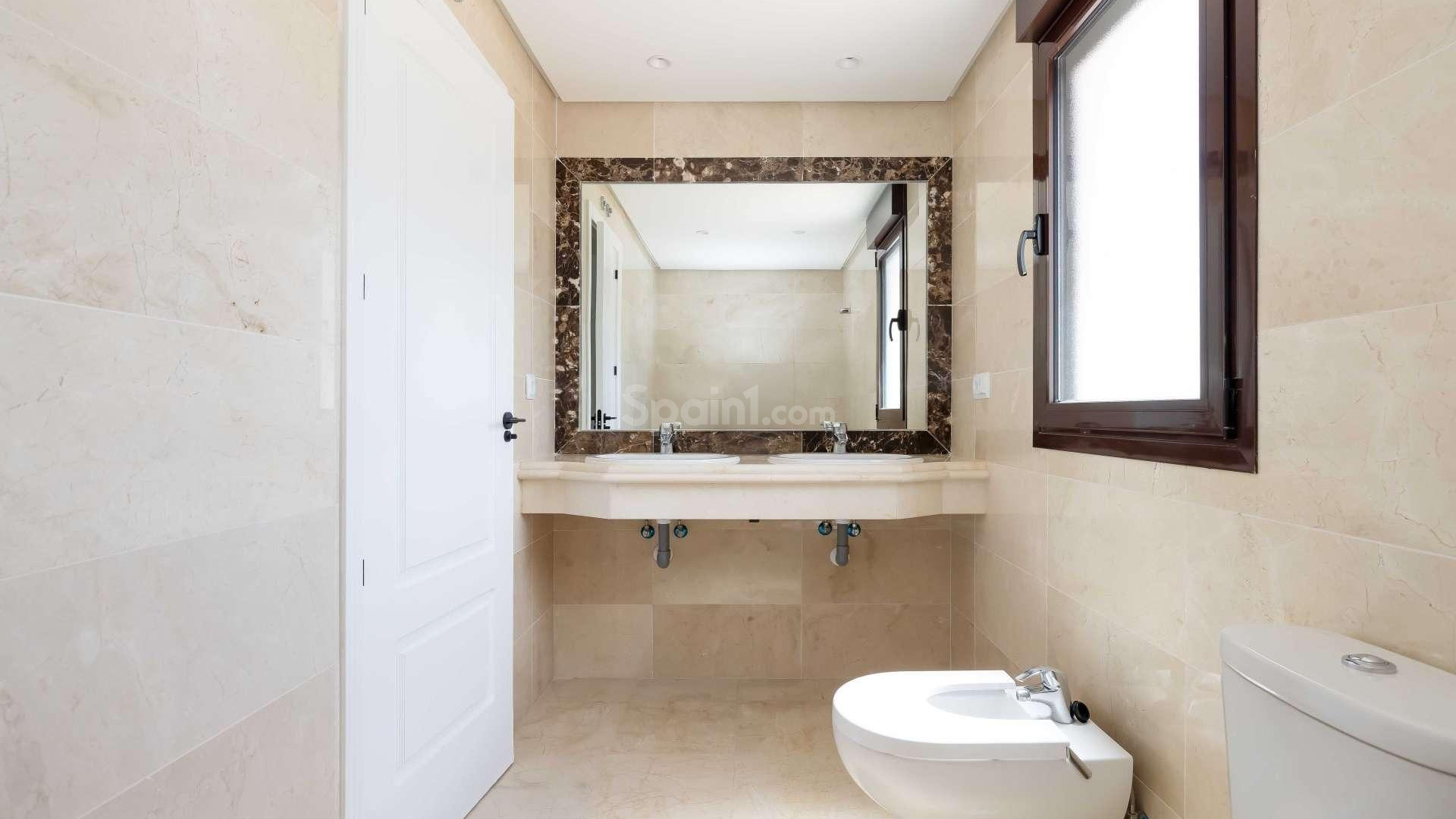 Nueva construcción  - Villa -
Estepona - Azata Golf