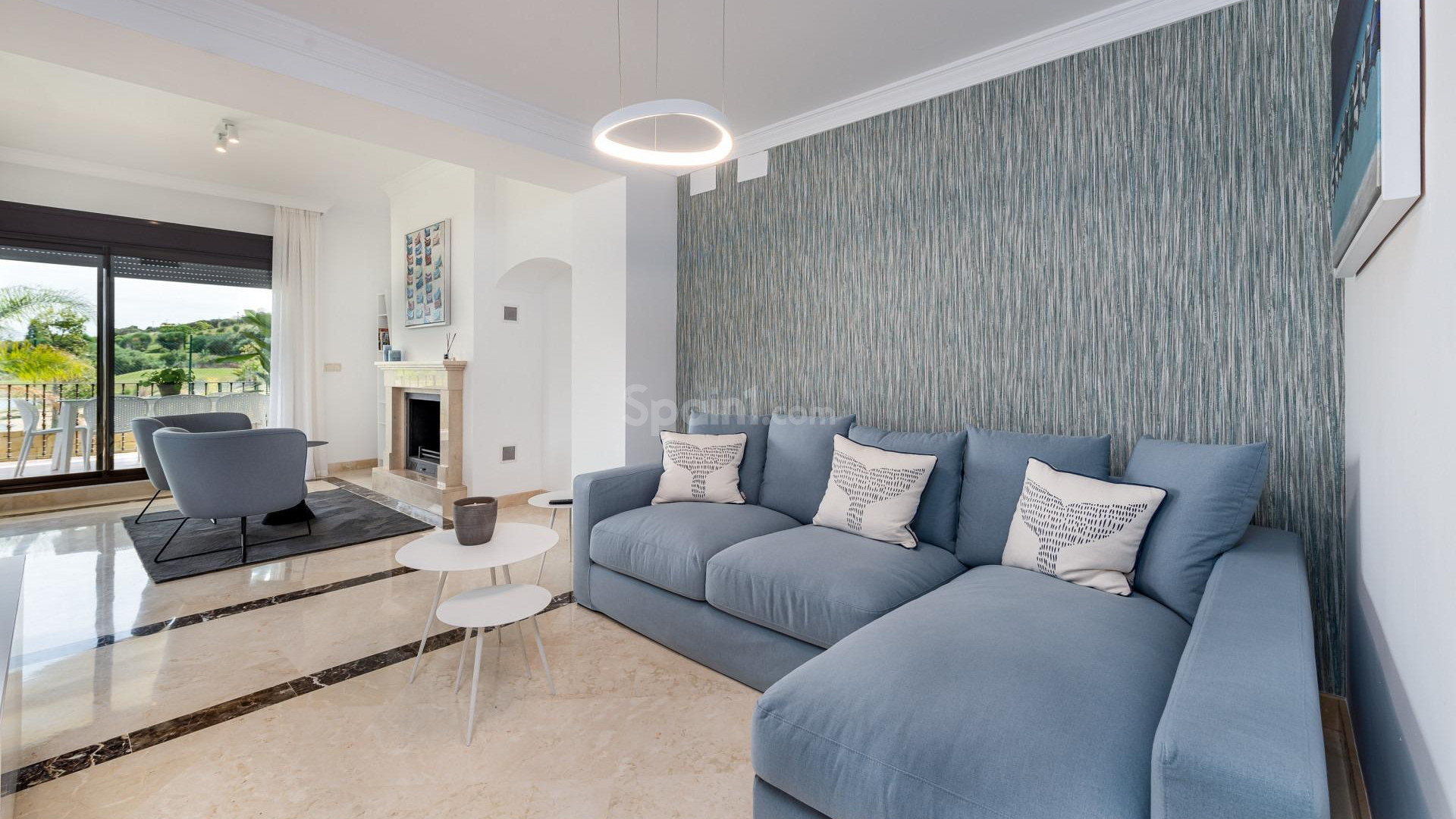 Nueva construcción  - Villa -
Estepona