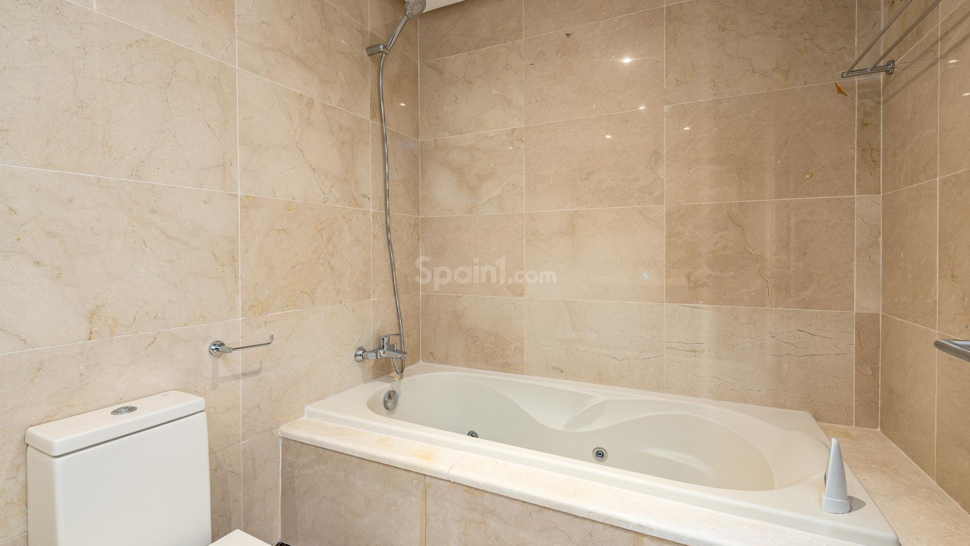 Nueva construcción  - Villa -
Estepona