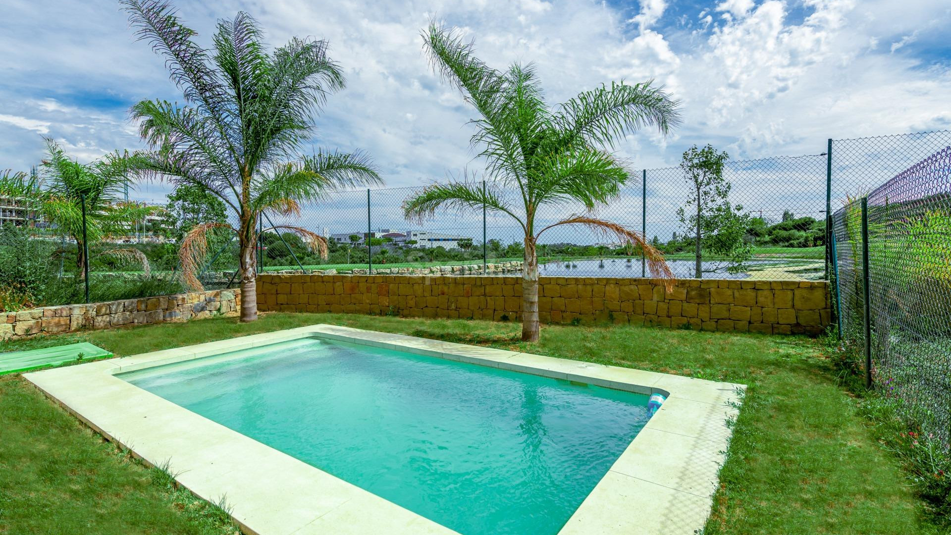 Nueva construcción  - Villa -
Estepona