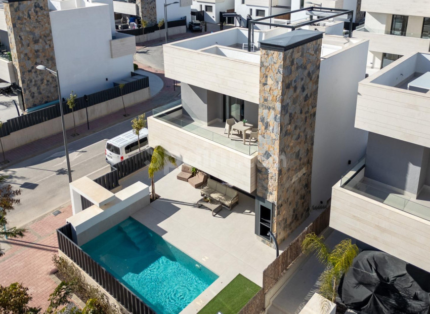 Nueva construcción  - Villa -
Los Alcázares - Santa Rosalia Lake and Life Resort