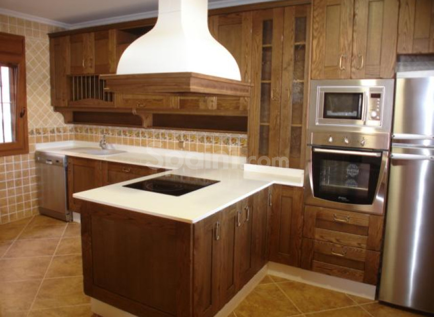 Nueva construcción  - Villa -
Los Altos