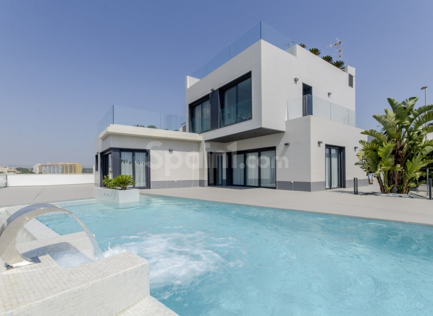 Nueva construcción  - Villa -
Orihuela Costa - Campoamor