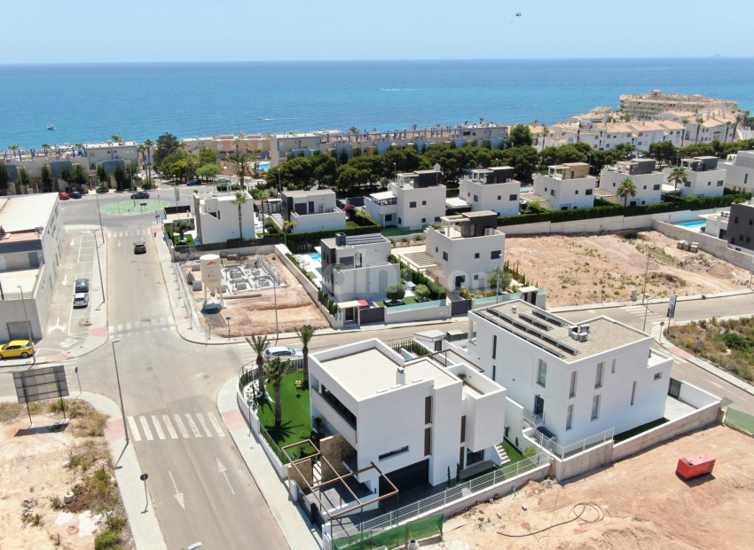 Nueva construcción  - Villa -
Orihuela Costa - Campoamor