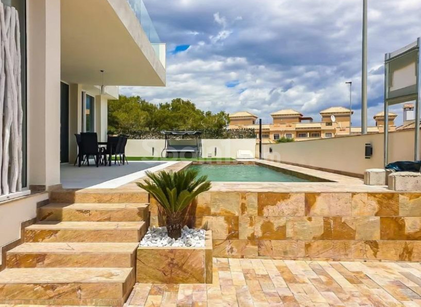 Nueva construcción  - Villa -
Orihuela Costa - Villamartin