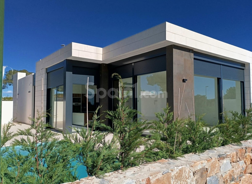 Nueva construcción  - Villa -
Pilar de la Horadada - Roda Golf