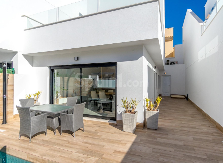 Nueva construcción  - Villa -
San Pedro del Pinatar - Polideportivo