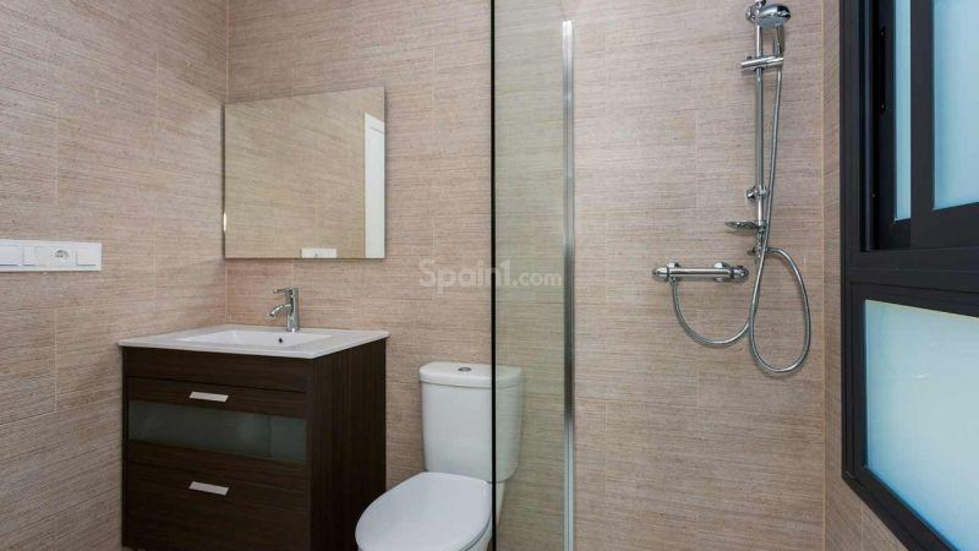 Nybygg - Rekkehus -
Daya Nueva