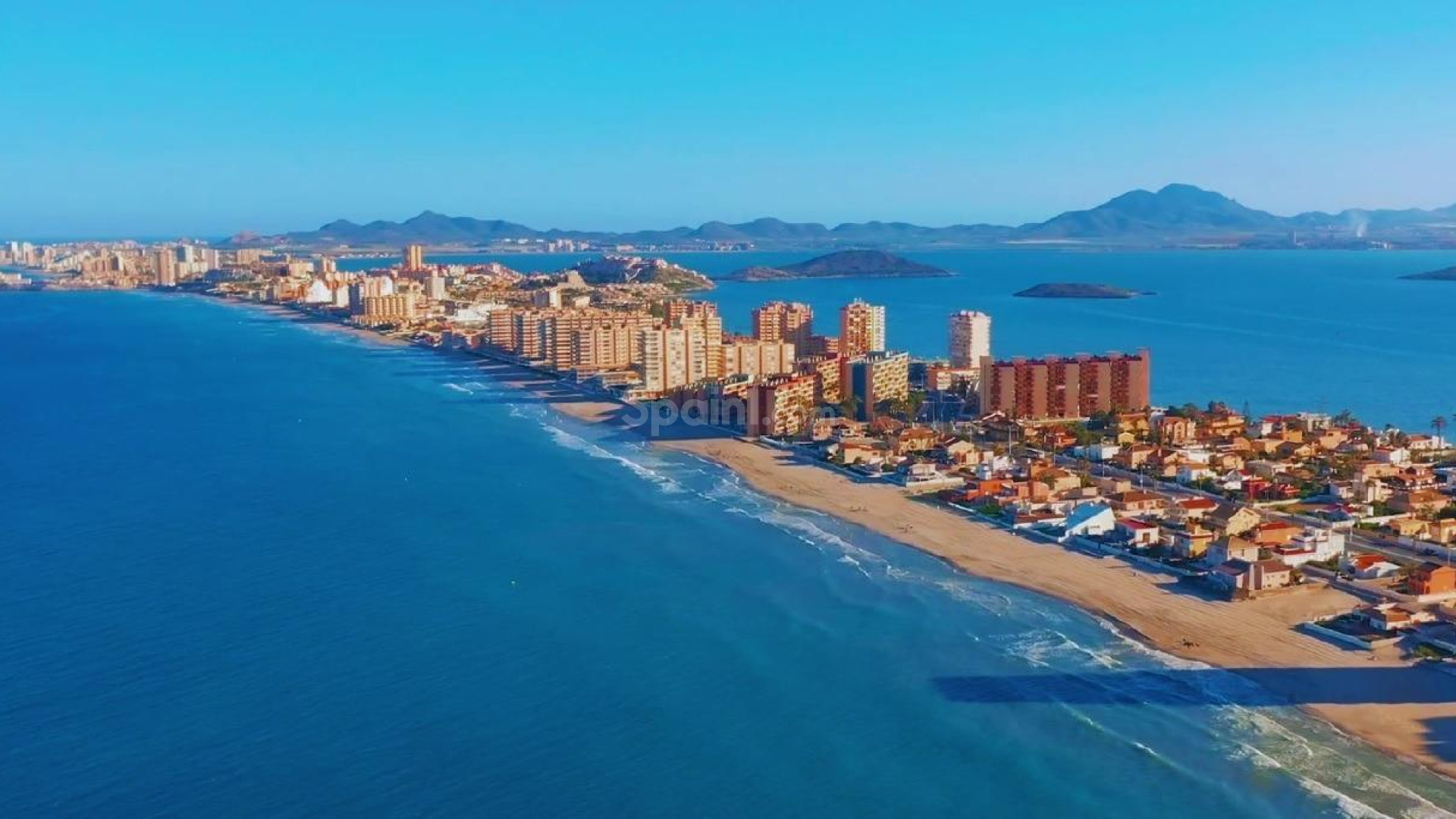 Nybygg - Rekkehus -
La Manga del Mar Menor - La Manga