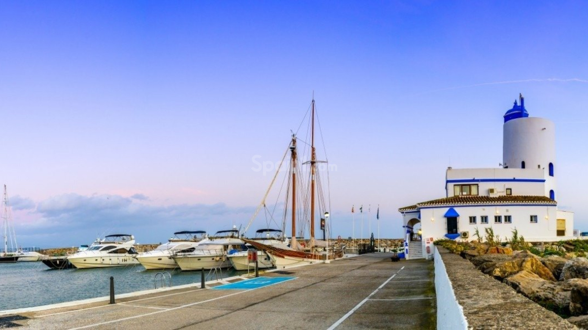 Nybygg - Rekkehus -
Manilva