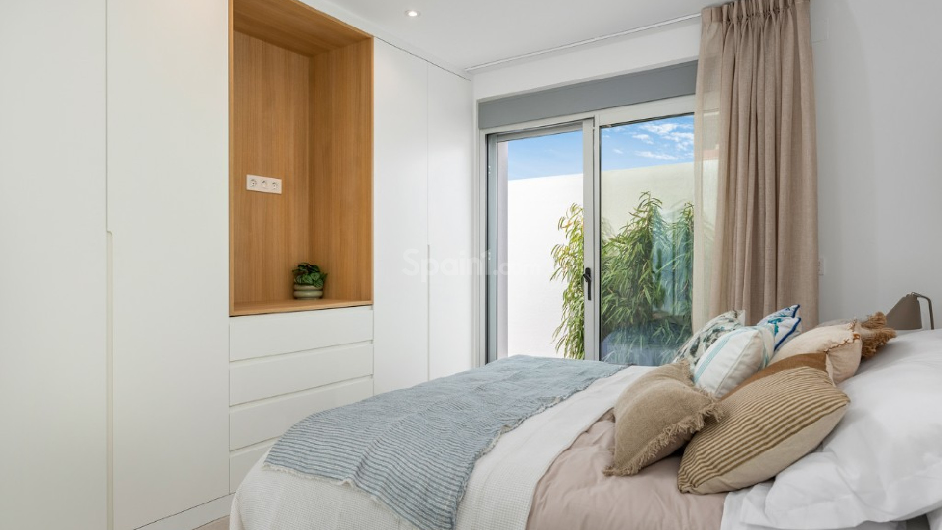 Nybygg - Tomannsvilla -
La Marina