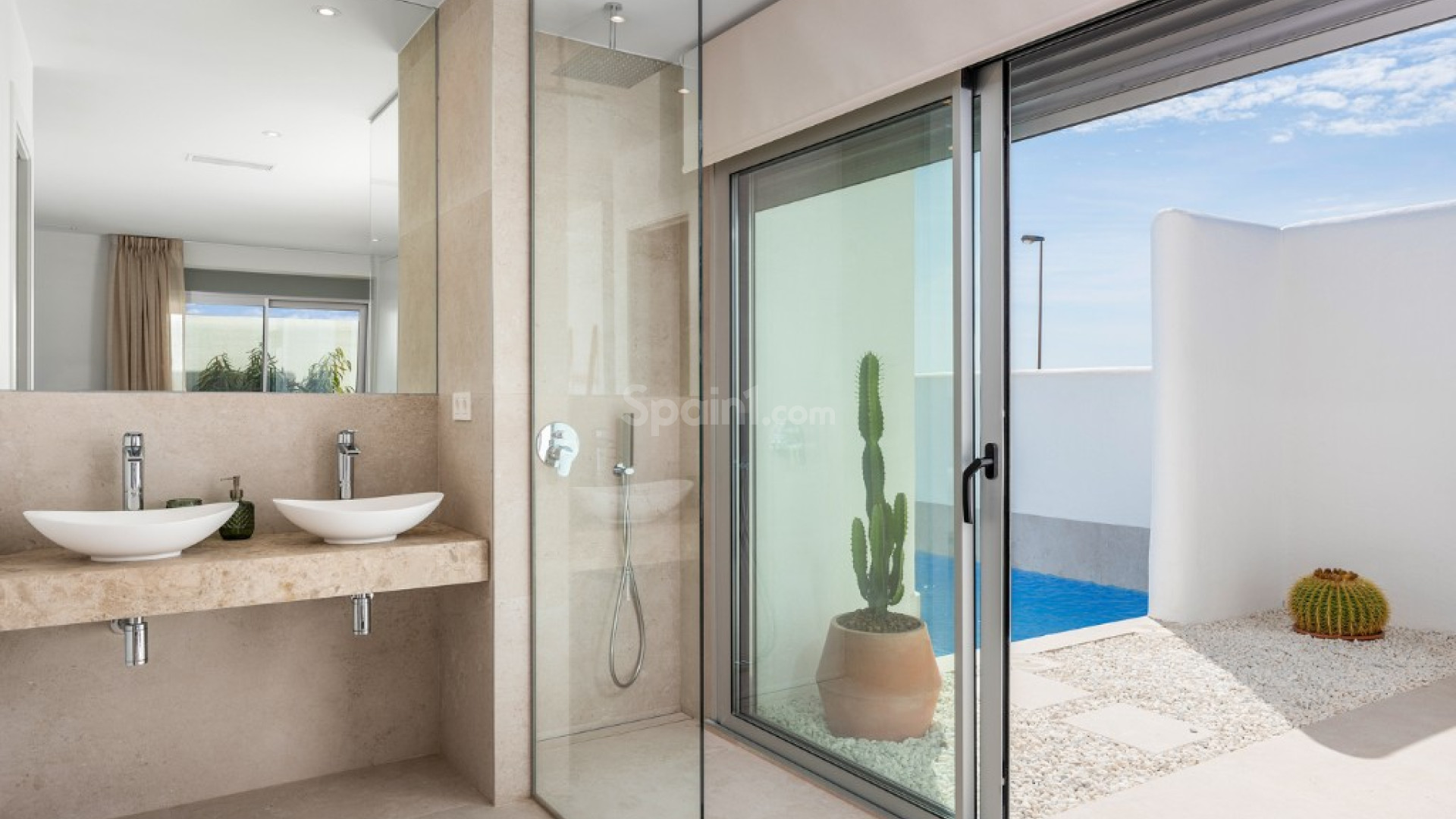 Nybygg - Tomannsvilla -
La Marina