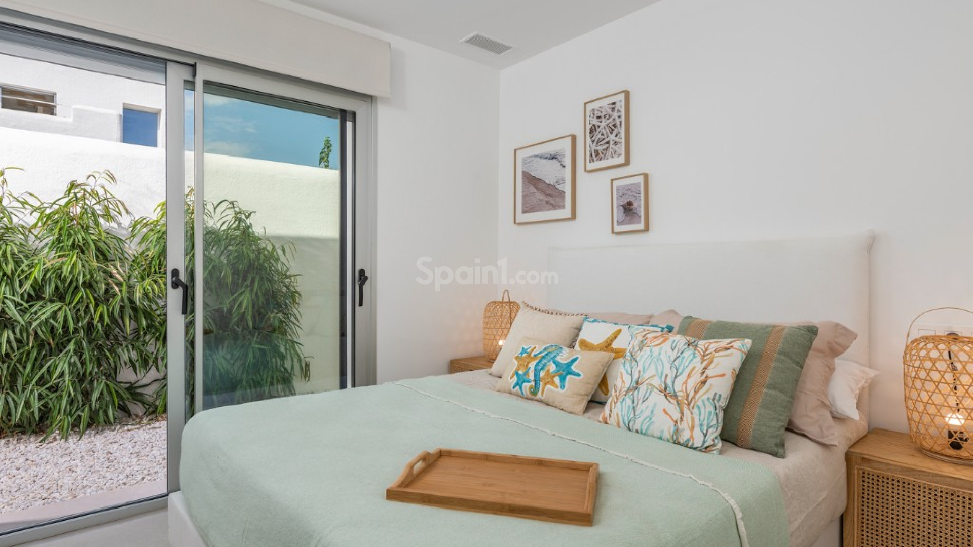 Nybygg - Tomannsvilla -
La Marina