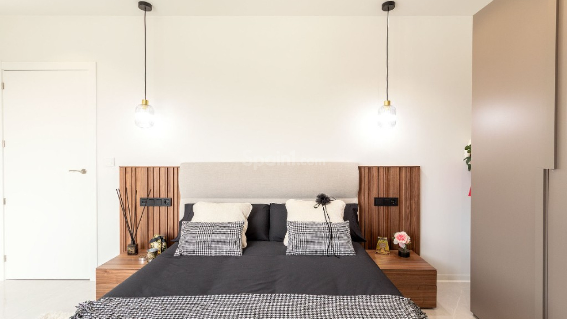 Nybygg - Villa -
Benidorm