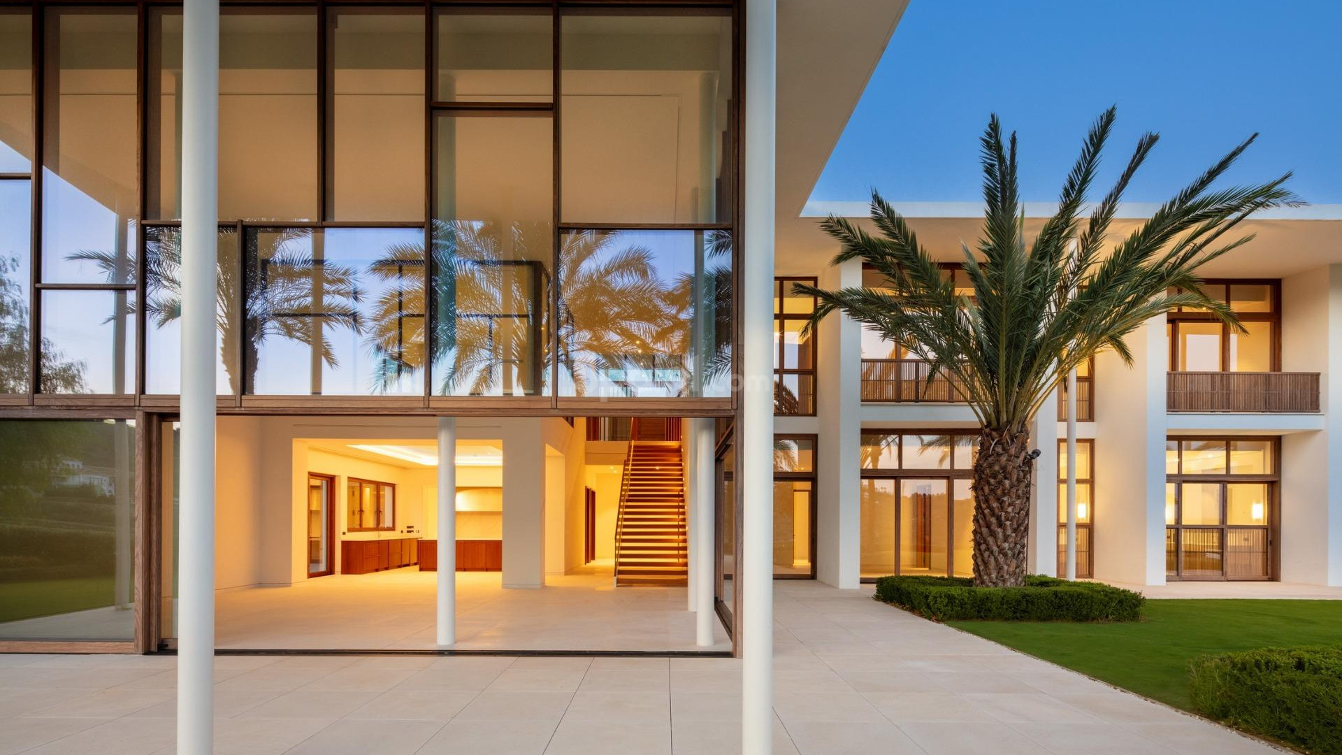 Nybygg - Villa -
Casares