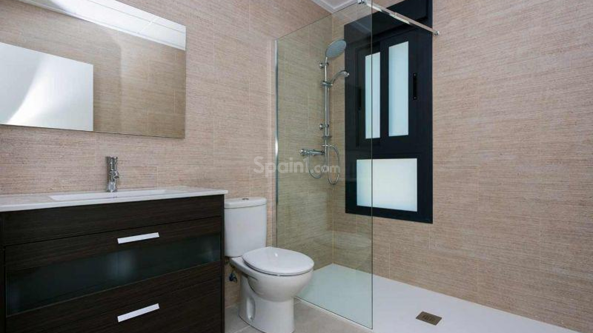 Nybygg - Villa -
Daya Nueva