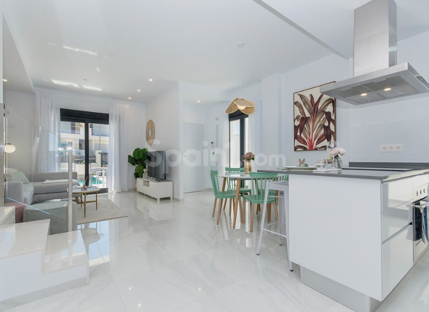 Nybygg - Villa -
Entre Naranjos - Vista Bella