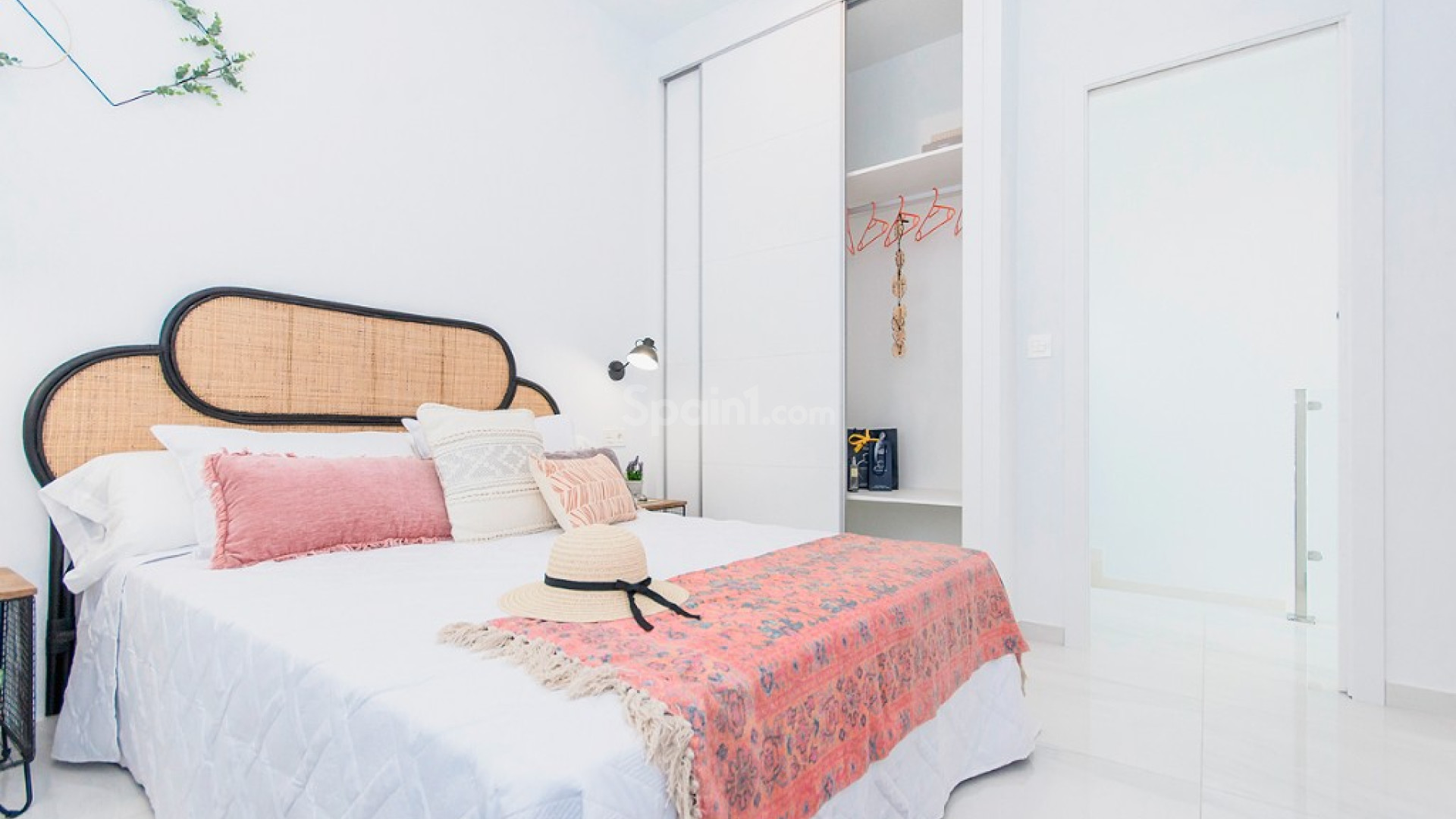 Nybygg - Villa -
Entre Naranjos - Vista Bella